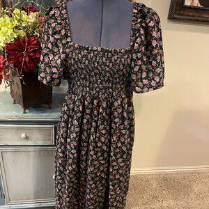 Puff- sleeve long floral dress